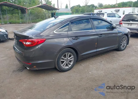 2015 Hyundai Sonata Se z USA, uszkodzony, nr VIN 5NPE24AF1FH027777